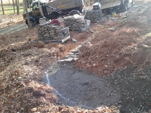 New England Fieldstone Retaining Wall