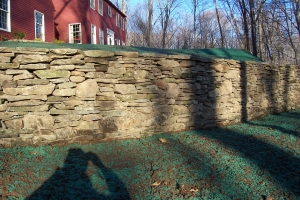 New England Fieldstone Retaining Wall